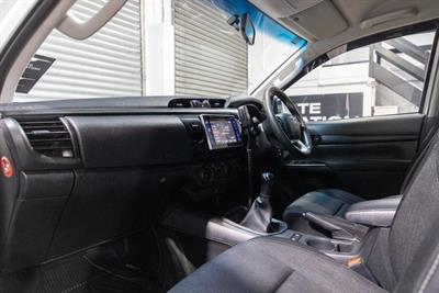 2018 Toyota Hilux - Thumbnail