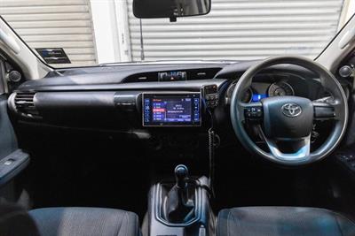 2018 Toyota Hilux - Thumbnail
