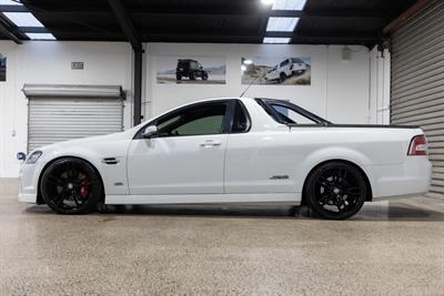 2013 Holden Commodore - Thumbnail