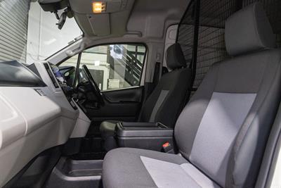 2021 Toyota Hiace - Thumbnail
