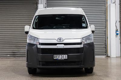 2021 Toyota Hiace - Thumbnail