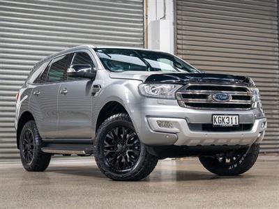 2017 Ford Everest - Thumbnail