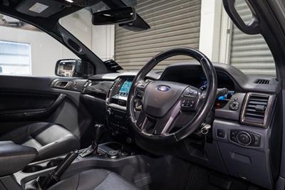 2017 Ford Everest - Thumbnail