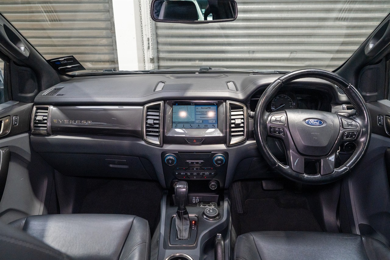 2017 Ford Everest