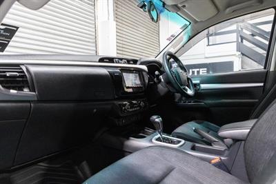 2019 Toyota Hilux - Thumbnail