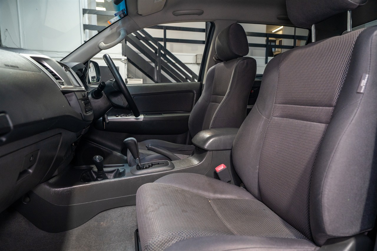 2013 Toyota Hilux