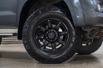 2013 Toyota Hilux - Thumbnail