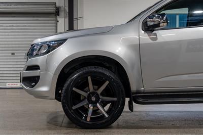2020 Holden Colorado - Thumbnail