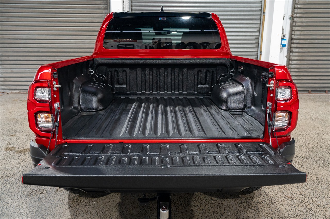 2025 Toyota Hilux