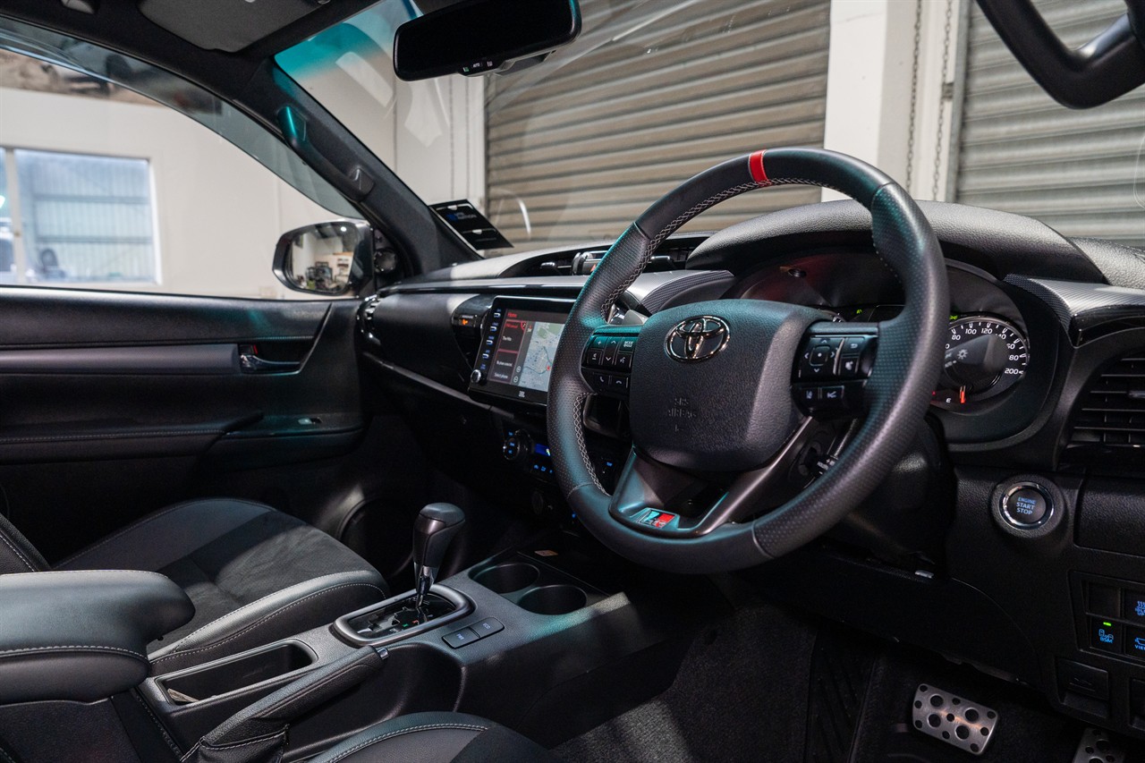 2025 Toyota Hilux