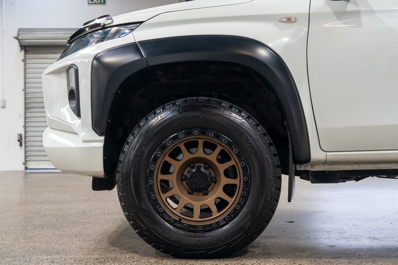 2020 Mitsubishi Triton
